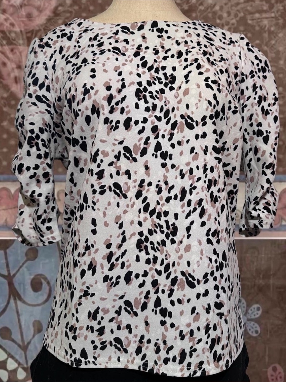 Short Sleeve Abstract Polka Dot Print Blouse in White Pink Black